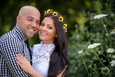 Read more about the article Duckwalk Vineyards Wedding | North Fork Wedding Portrait Session