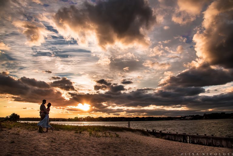Read more about the article Shelter Island Engagement Session