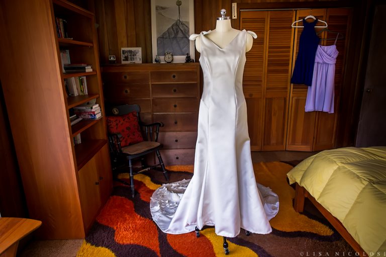 Read more about the article Handmade Wedding Gowns | East End Wedding Photographer